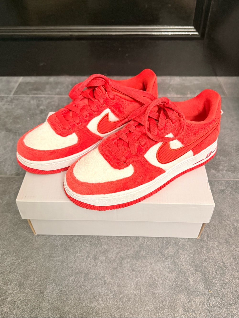 Nike Air Force 1 GS Low-Top Sneakers in Fire Red & White Suede